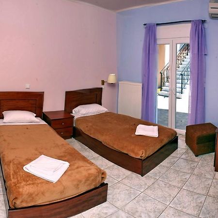 Yakinthos Garden Apartment Anaxos Exterior photo